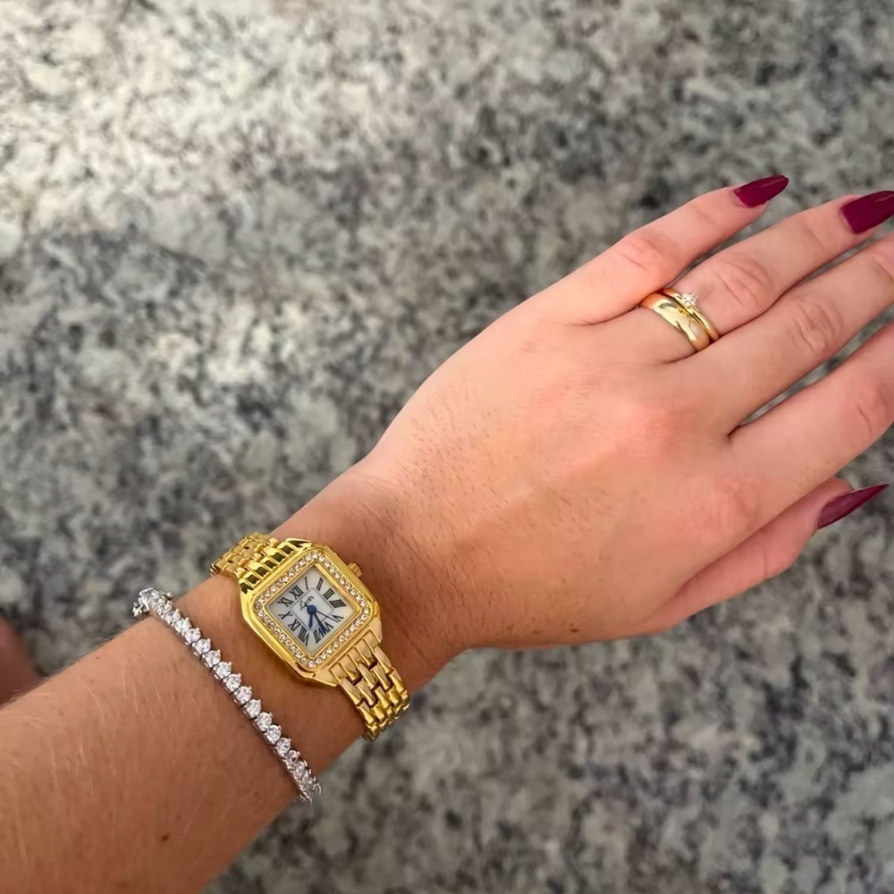 Panthere Classic Gold Crystal Stainless Steel Gold Watch - Picture 9 of 14